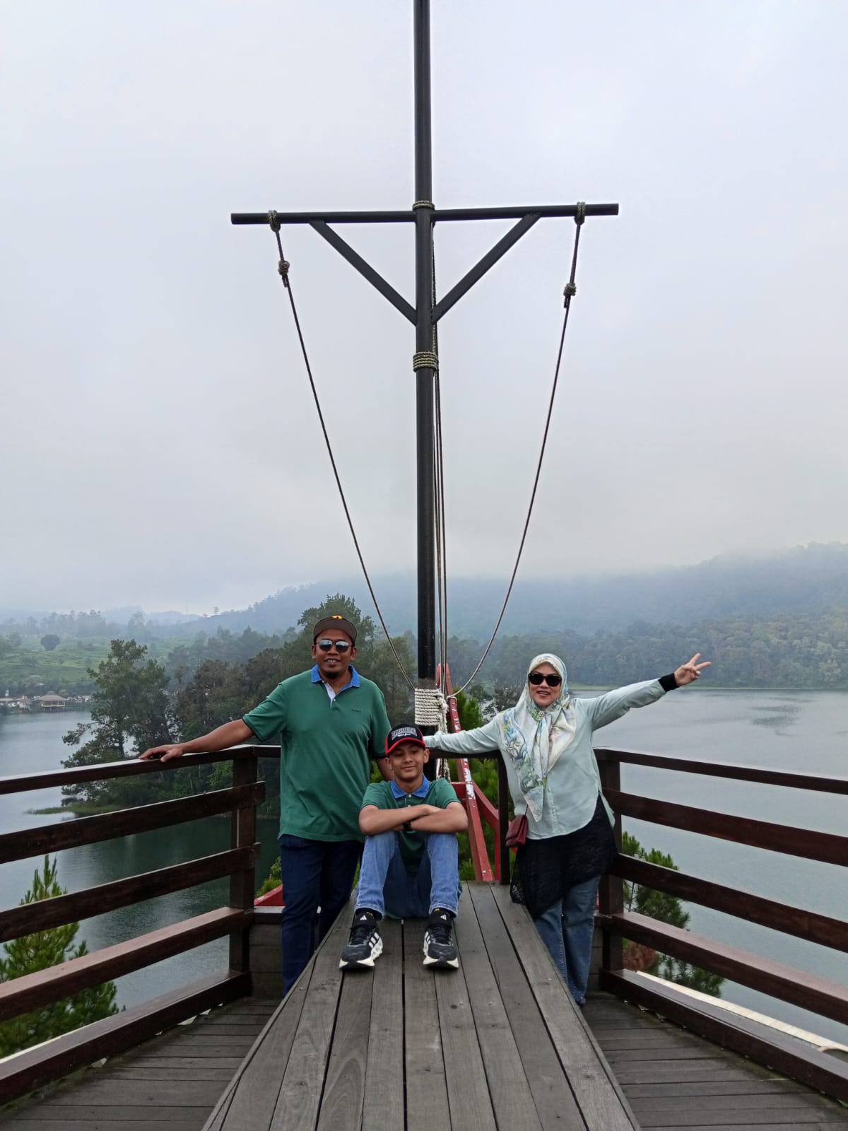 Glamping lakeside 